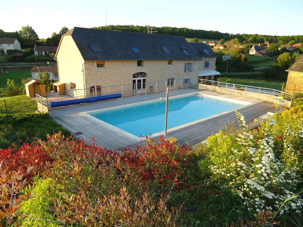 Maison D'Hotes La Maison De Leopold Terrasson Exteriör bild